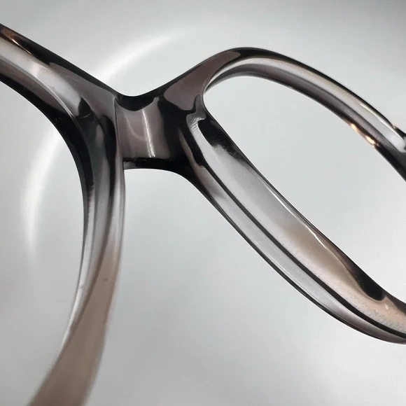 Vintage B&L BAUSCH & LOMB USA 54-16 Gray Oversized Women’s Eyeglasses 1970’s